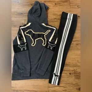 PINK VS SHERPA DOGGIE HOODIE / COZY LEGGINGS OUTFIT M